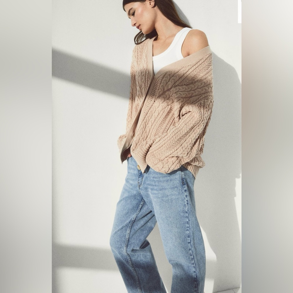 Mango Buttoned knit braided cardigan